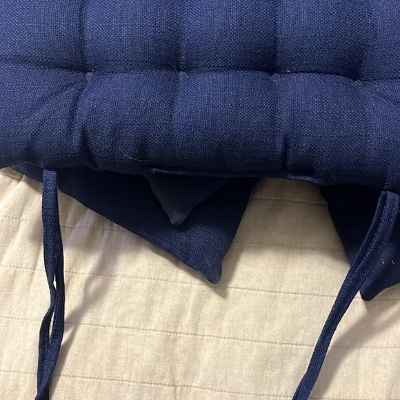 Chair cushions - Picture 3 of 4